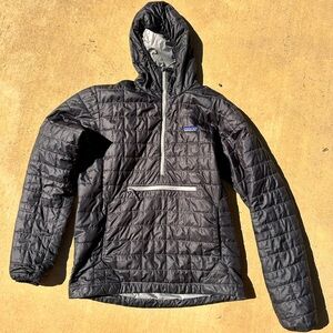 Patagonia Men’s Nano Puff Bivy Pullover - Black, size Medium